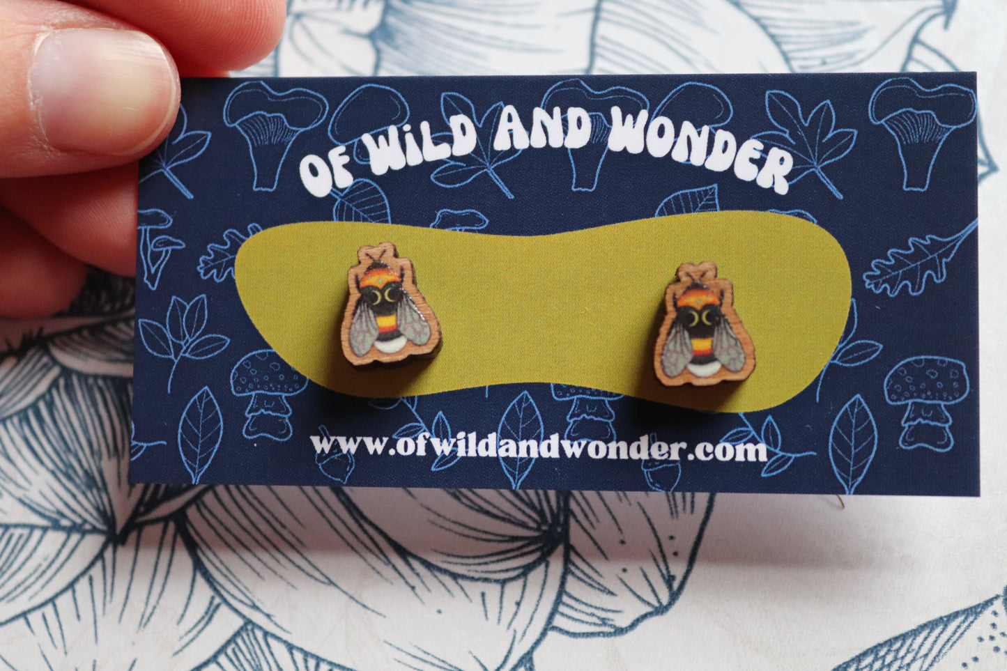 Wooden bee earrings - Of Wild and Wonder